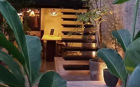 Inn Oon Villa